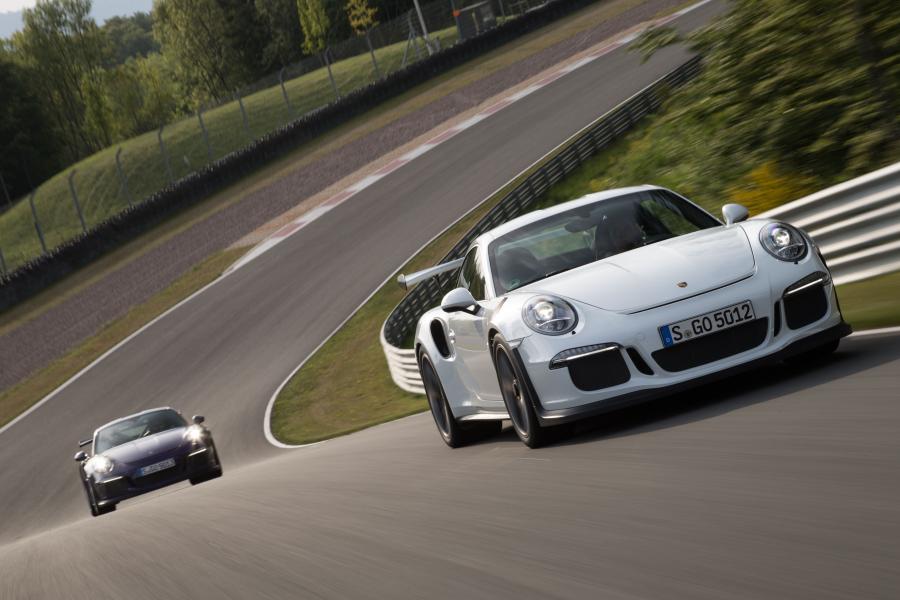  Porsche 911 GT3 RS 2015 года  (фото 21 из 25)